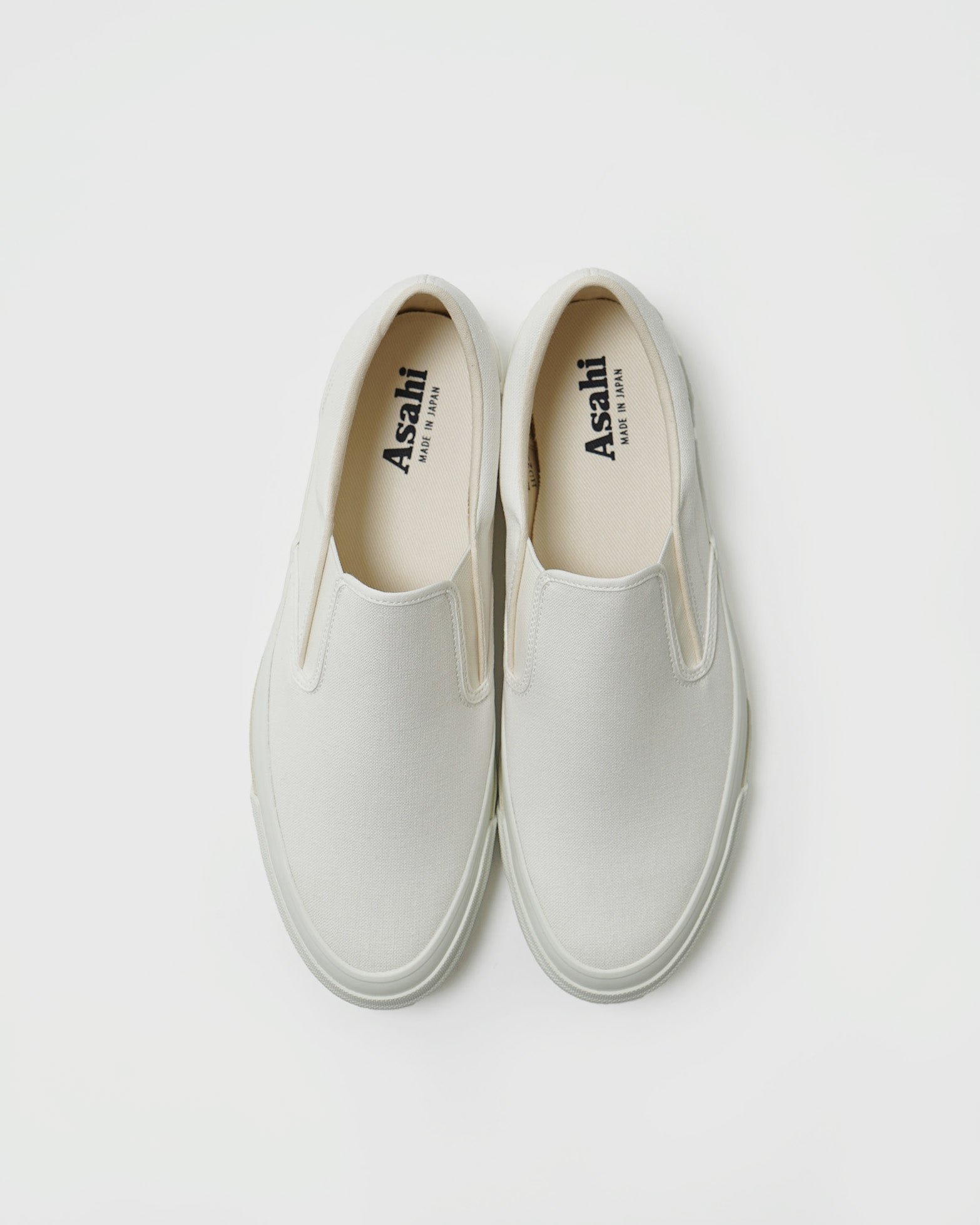 Deck Slip-on Shoes / White